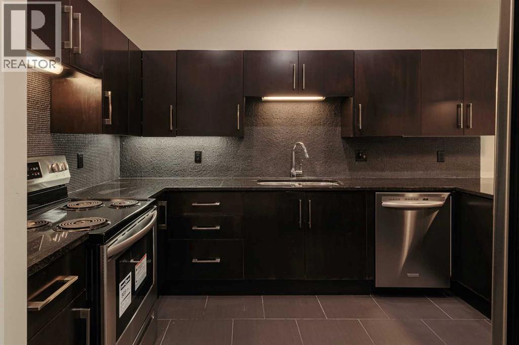 1425 Colborne Crescent SW, Calgary — photo 11