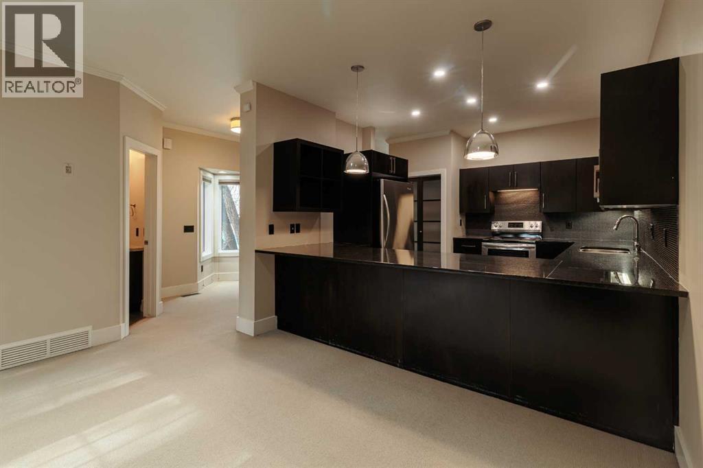 1425 Colborne Crescent SW, Calgary — photo 8
