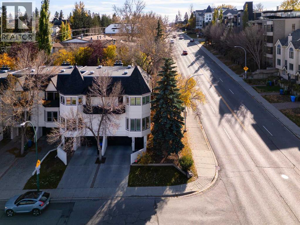 1425 Colborne Crescent SW, Calgary — photo 2