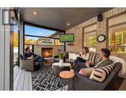 5pc Ensuite bath - 66 Waverley Drive, Guelph, ON N1E6C8 Photo 9