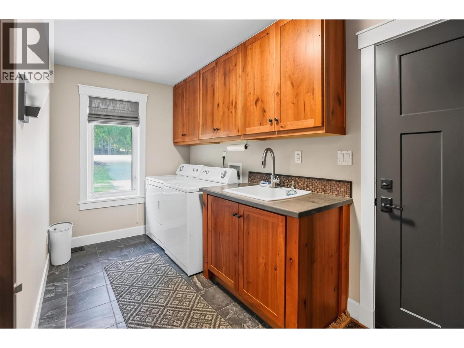 222 Nichols Drive - 29