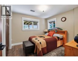 222 Nichols Drive, Kaslo, BC V0G1M0 Photo 34