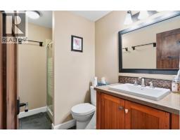 222 Nichols Drive, Kaslo, BC V0G1M0 Photo 36