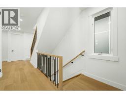 5pc Bathroom - 4513 17 Street Sw, Calgary, AB T2T4R3 Photo 18