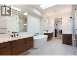 96 Walcrest View Se, Calgary, AB T2X4G3 Photo 28