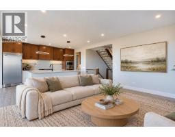 Living room - 96 Walcrest View Se, Calgary, AB T2X4G3 Photo 6
