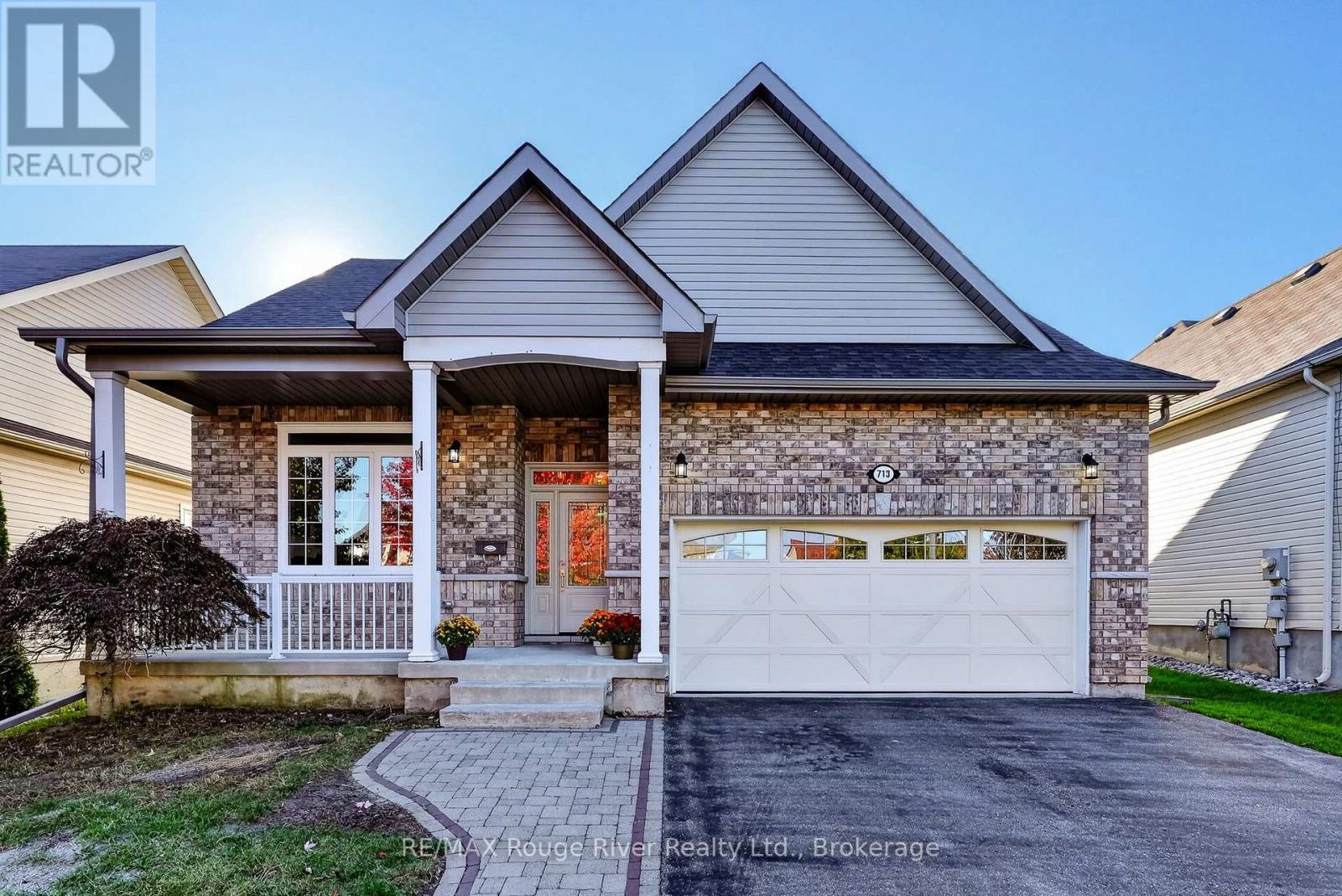 713 Prince Of Wales Drive, Cobourg, ON photo 1