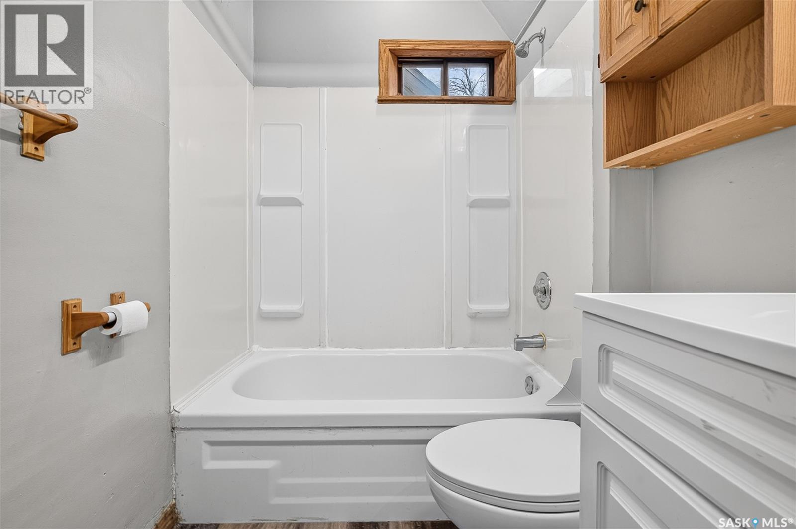 926 Montgomery STREET, Moose Jaw — photo 16