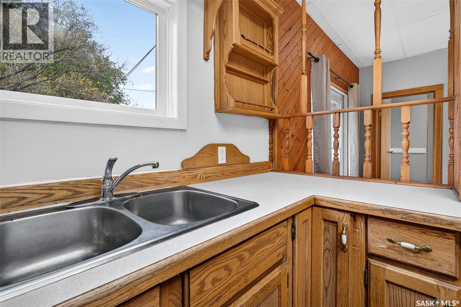 926 Montgomery STREET, Moose Jaw — photo 31