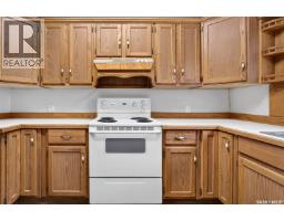 926 Montgomery Street, Moose Jaw, SK S6H2W8 Photo 27