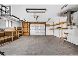 926 Montgomery Street, Moose Jaw, SK S6H2W8 Photo 52
