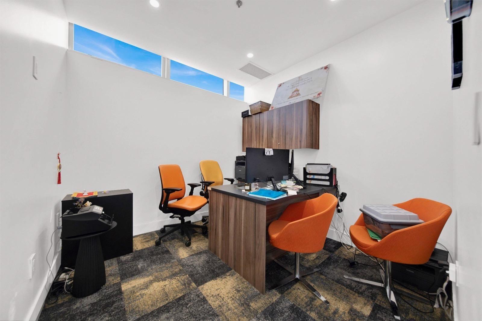 402 8318 120 STREET, Surrey - Image 1