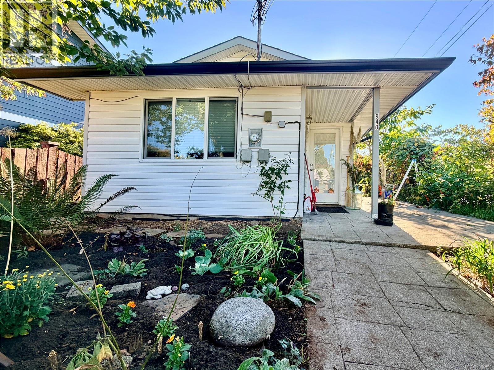 940 5th Ave, Ladysmith - Image 1