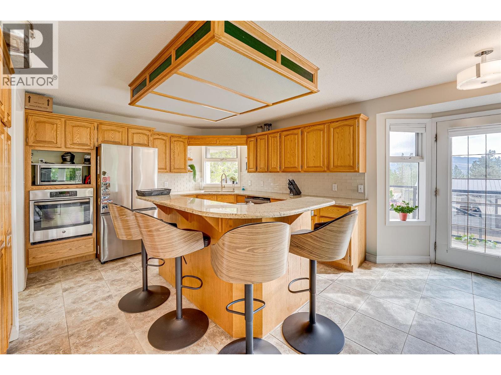 4671 Grandview Flats Road S, Spallumcheen - Image 1