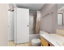 206 32733 E Broadway Street, Abbotsford, BC V2T4M9 Photo 11