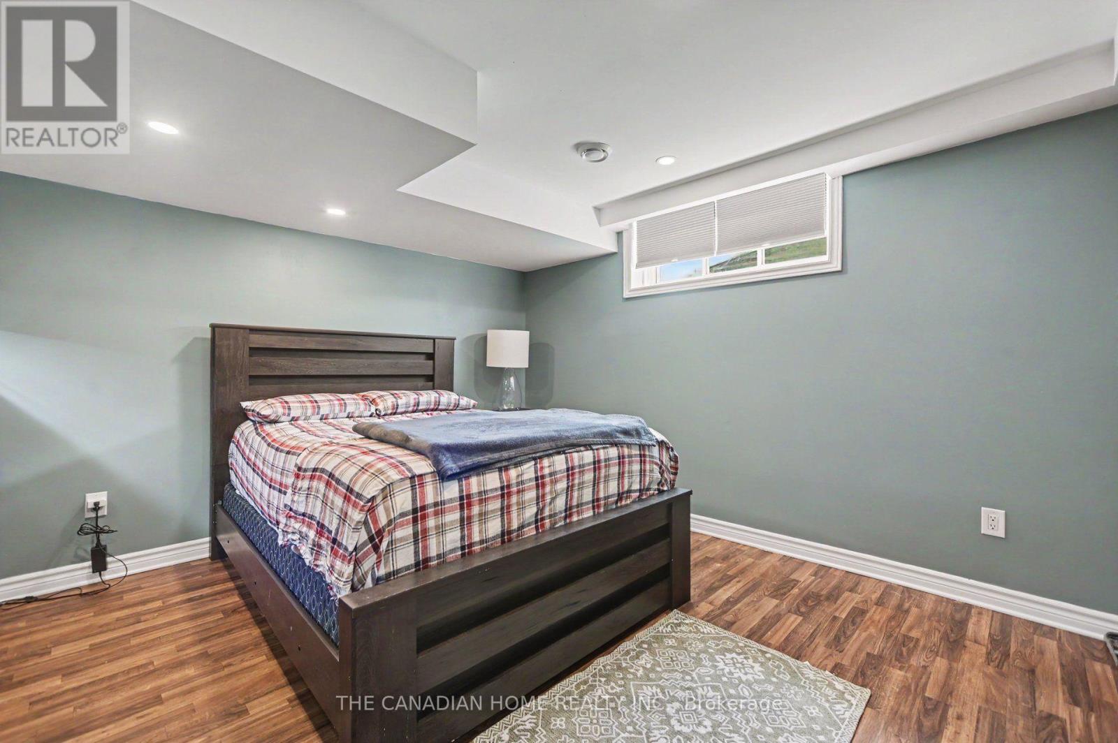 150 BORDEAU STREET - 28