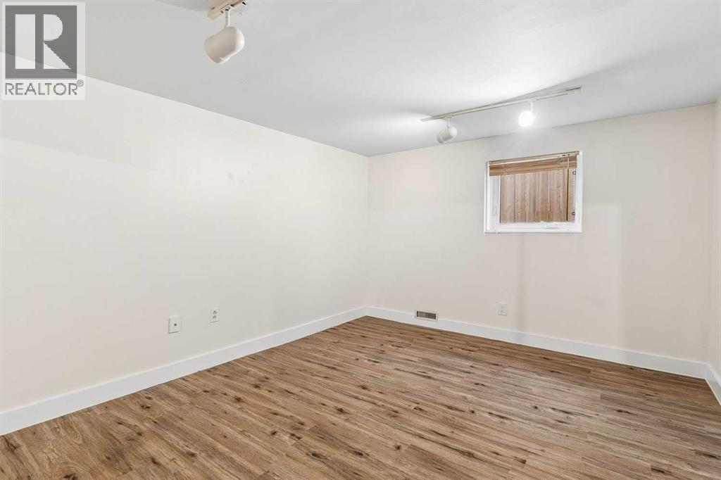 1644 16 Street SE, Calgary — photo 31