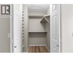 4pc Bathroom - 142 Applebrooke Crescent, Kelowna, BC V1V1W4 Photo 15