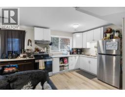 142 Applebrooke Crescent, Kelowna, BC V1V1W4 Photo 35