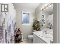 142 Applebrooke Crescent, Kelowna, BC V1V1W4 Photo 40