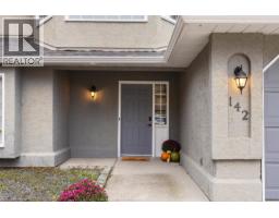 142 Applebrooke Crescent, Kelowna, BC V1V1W4 Photo 51