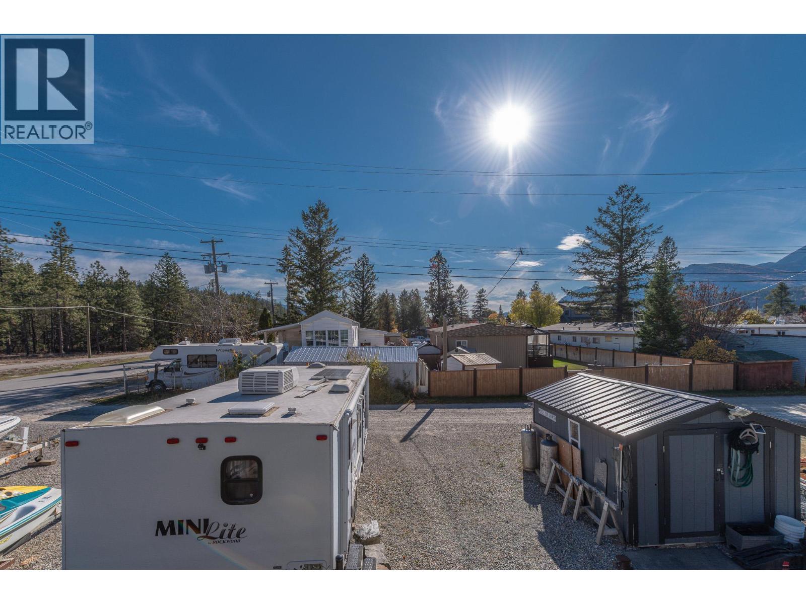 4978 Ponderosa Crescent, Canal Flats - Image 1