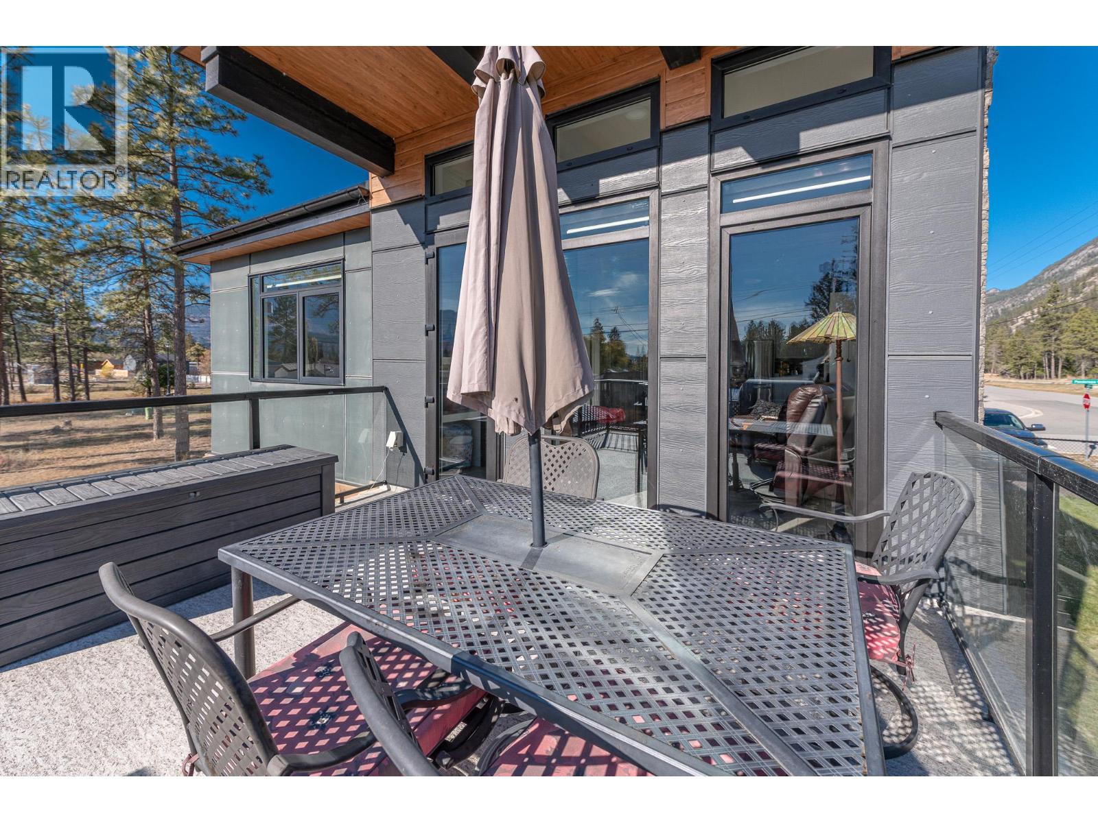 4978 Ponderosa Crescent, Canal Flats - Image 1