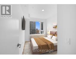 2510 - 101 Roehampton Avenue, Toronto, ON M4P2W2 Photo 8