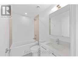 2510 - 101 Roehampton Avenue, Toronto, ON M4P2W2 Photo 9