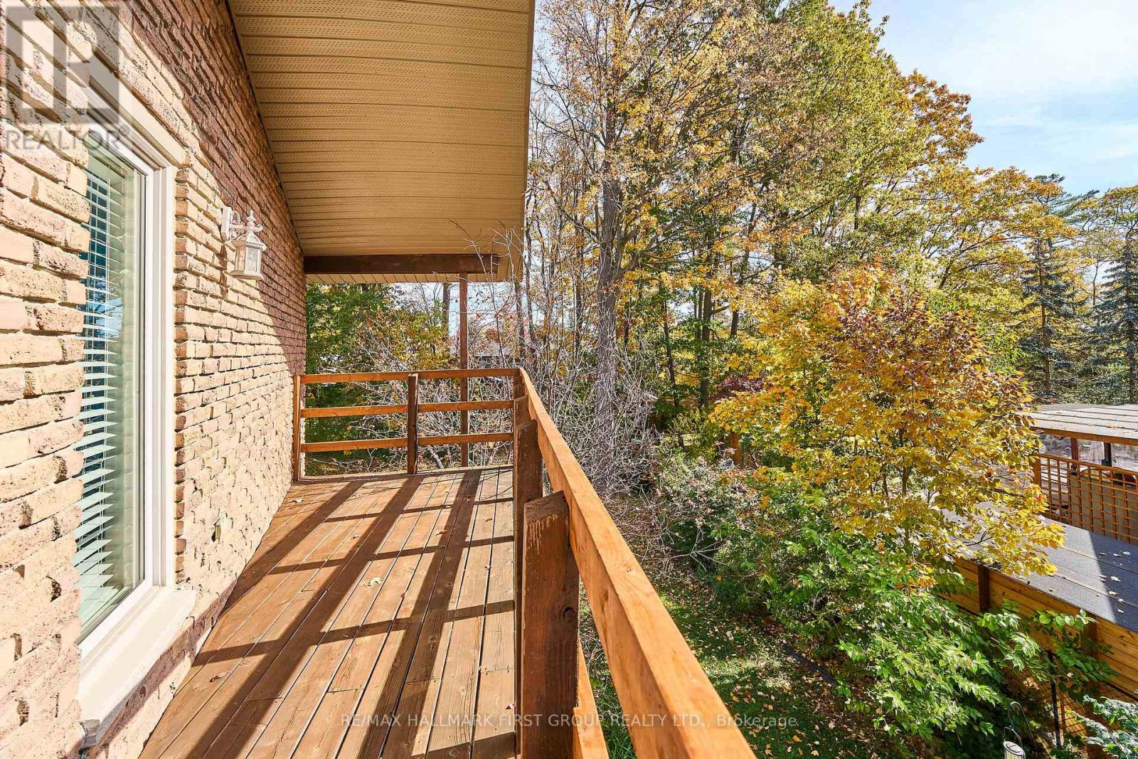 515 Oakwood Drive, Pickering, ON photo 16
