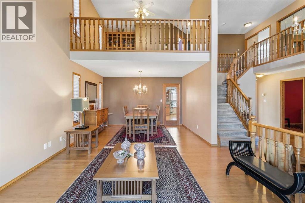 24 Signature Point SW, Calgary — photo 4