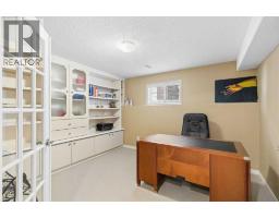 24 Signature Point Sw, Calgary, AB T3H3B9 Photo 35