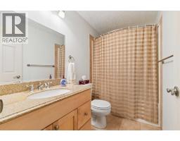 24 Signature Point Sw, Calgary, AB T3H3B9 Photo 37