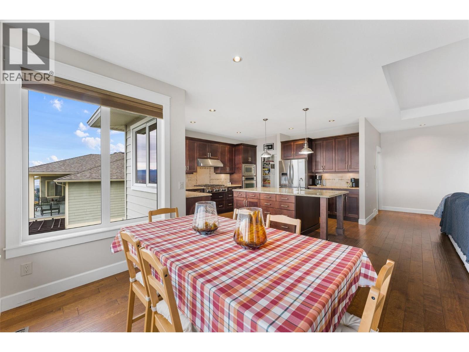 2492 Lago Vista Street, Kelowna - Image 1