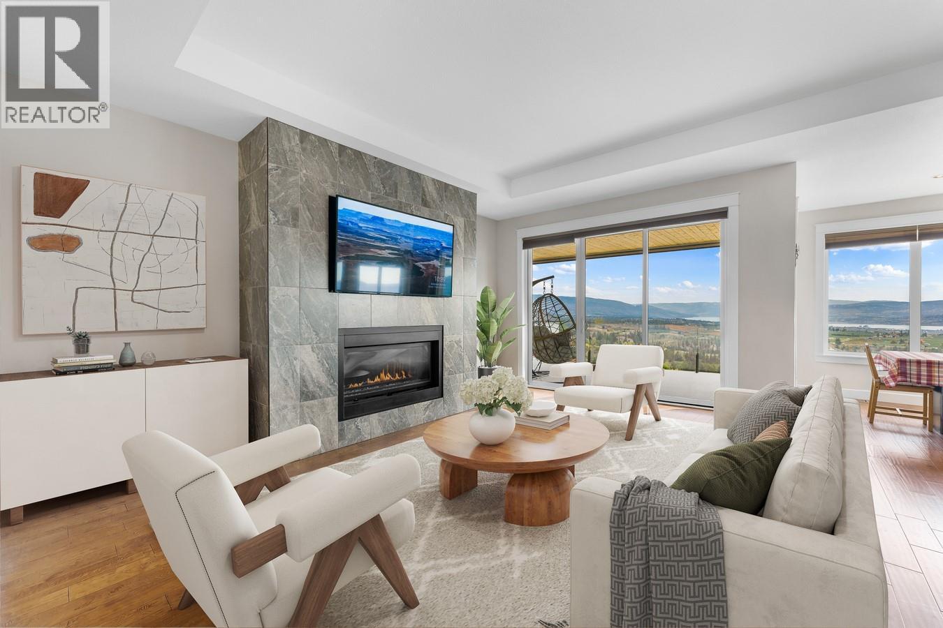 2492 Lago Vista Street, Kelowna - Image 1