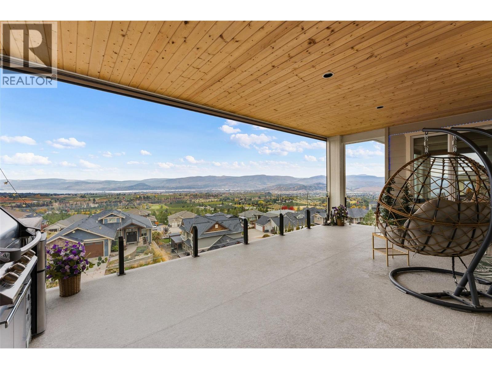 2492 Lago Vista Street, Kelowna - Image 1