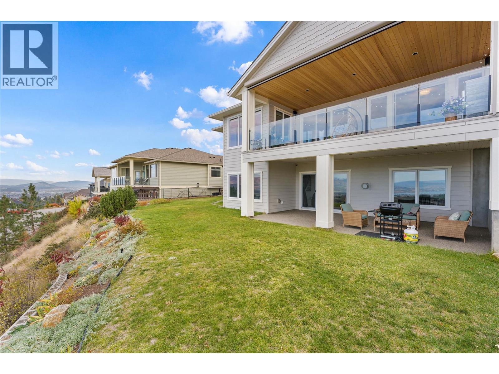 2492 Lago Vista Street, Kelowna - Image 1
