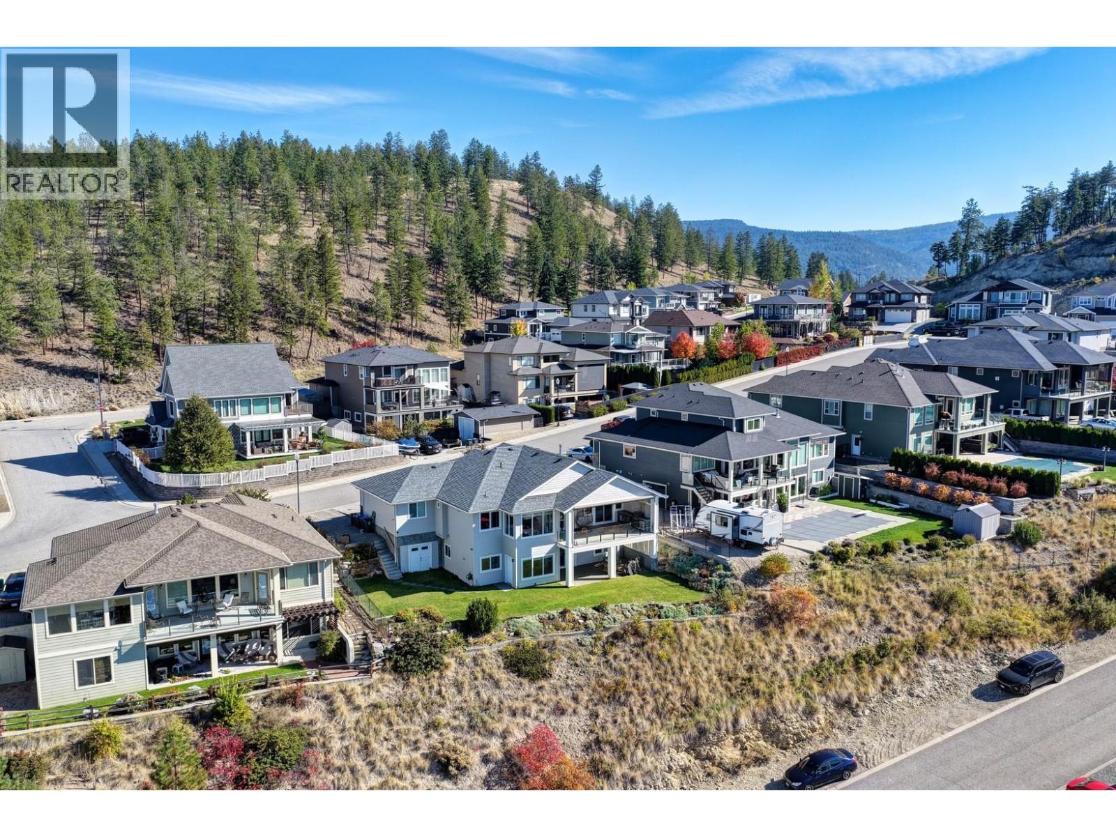 2492 Lago Vista Street, Kelowna - Image 1