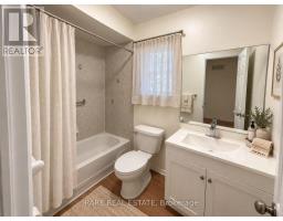 1045 Corrie Street, Innisfil, ON L9S1T7 Photo 9