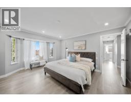2480 Gale Avenue, Coquitlam, BC V3K6B6 Photo 16