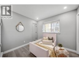 2480 Gale Avenue, Coquitlam, BC V3K6B6 Photo 21