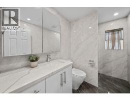 2480 Gale Avenue, Coquitlam, BC V3K6B6 Photo 33