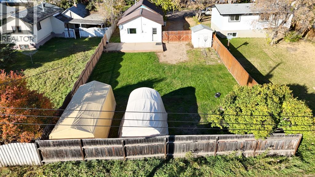 4925 59th Avenue, photo 19 of 19