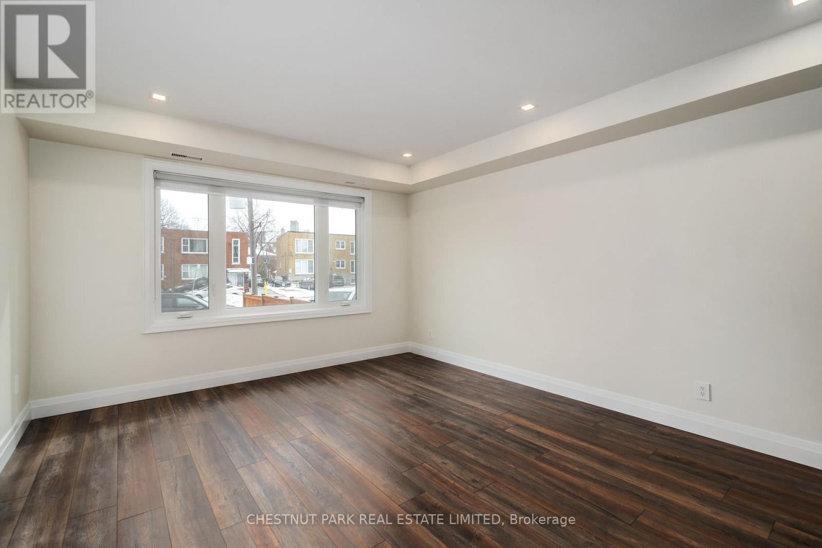 3 - 38 PENHURST AVENUE, Toronto (Stonegate-Queensway) — photo 5