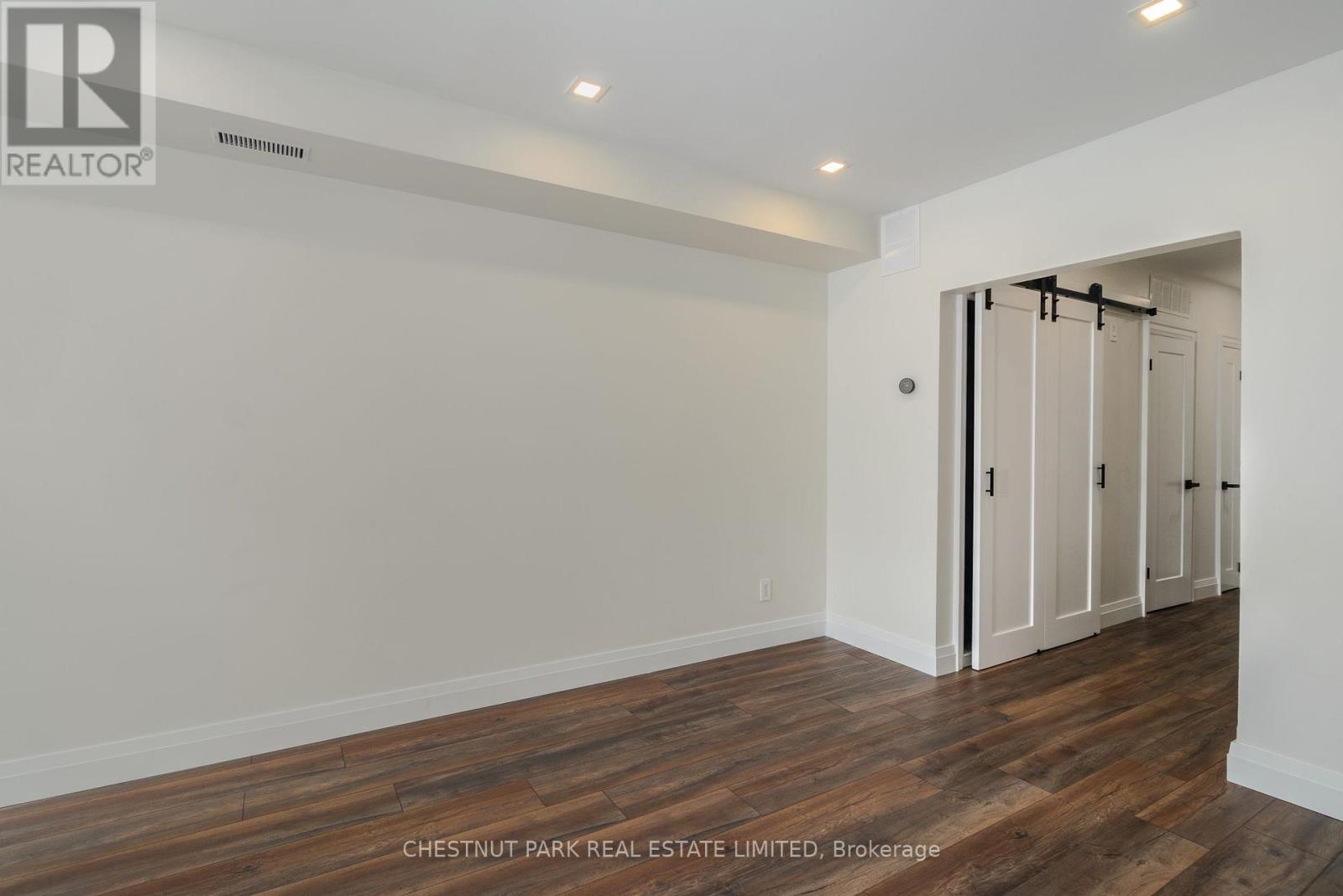 3 - 38 PENHURST AVENUE, Toronto (Stonegate-Queensway) — photo 9