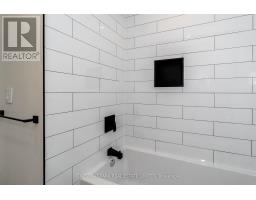 3 - 38 Penhurst Avenue, Toronto, ON M8Y3A8 Photo 22