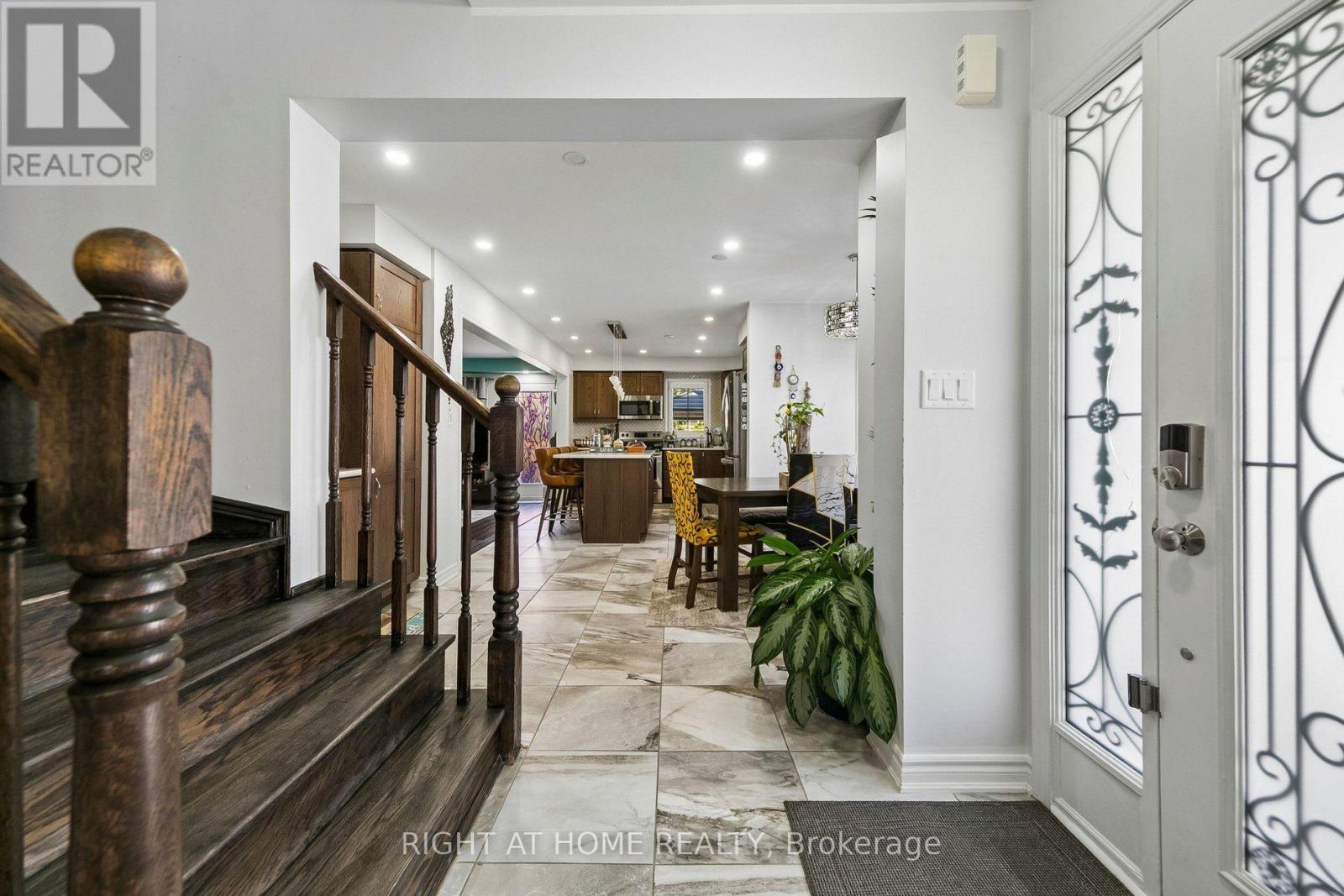 313 GILLETT POINT, Milton (CO Coates) — photo 10