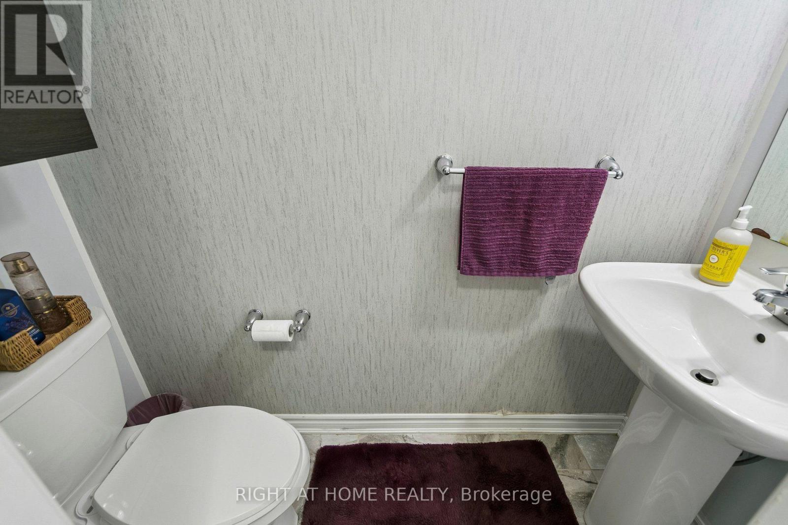313 Gillett Point, Milton, ON photo 21