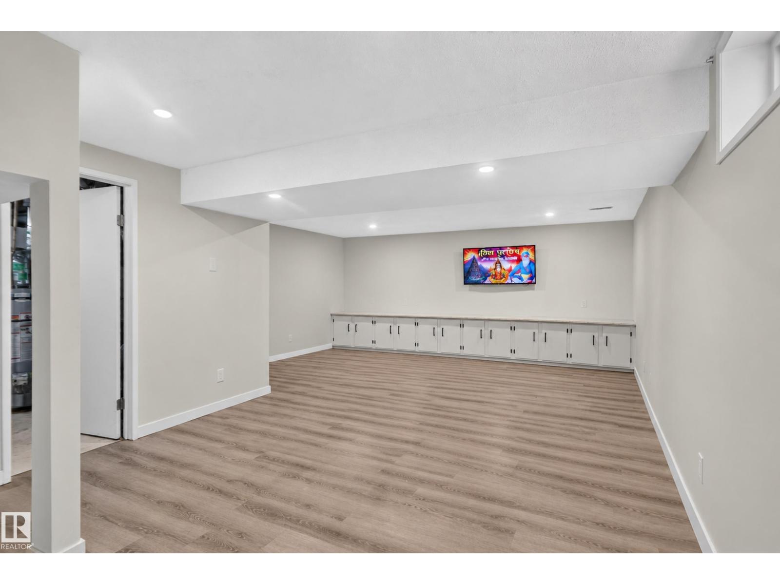 67 Henry Avenue NW, photo 42