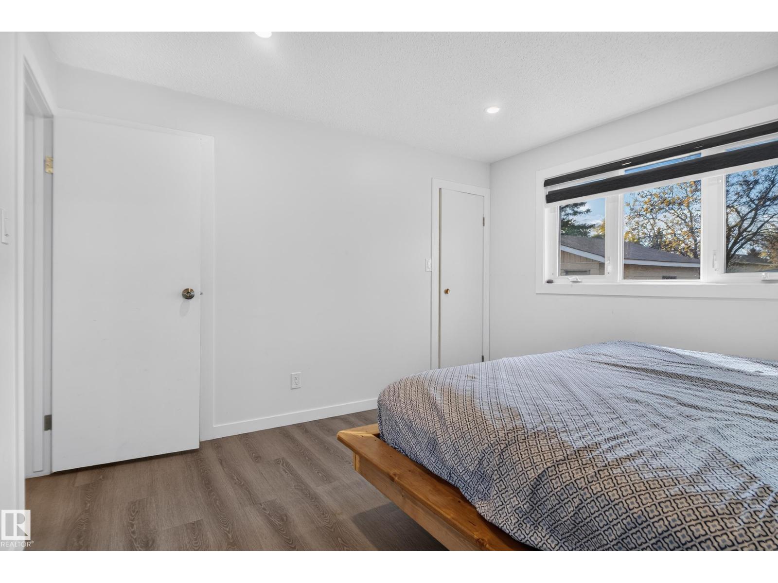 67 HENRY AV NW, Edmonton — photo 36